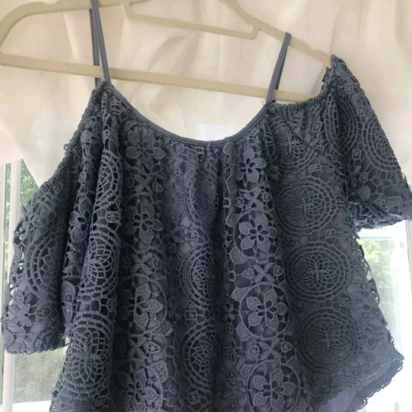 Grey Blue lace crop top - Picture 6 of 6